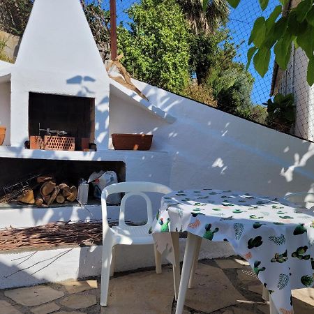 Vila Cal Jamila Cubelles Exteriér fotografie