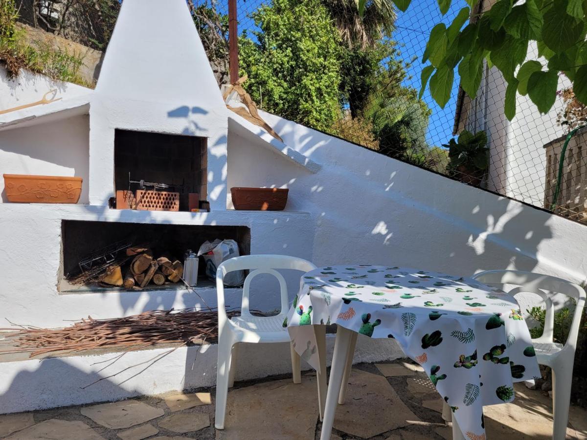 Vila Cal Jamila Cubelles Exteriér fotografie